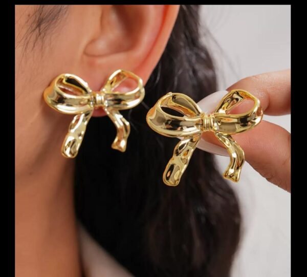 Female earnings - View 1 | Tomis Store Nigeria