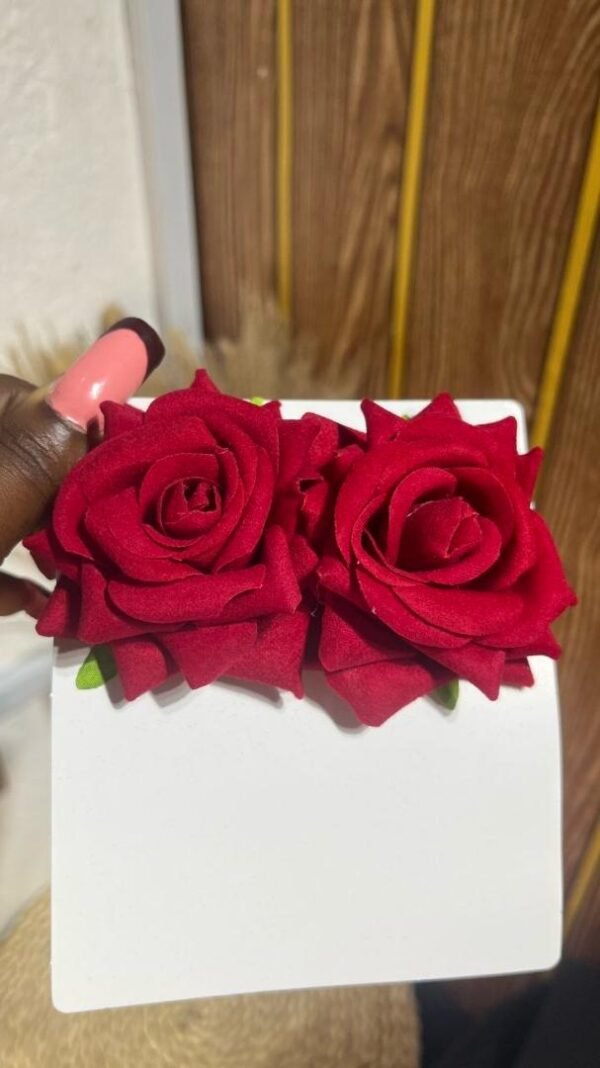 Rose floral earring - View 2 | Tomis Store Nigeria