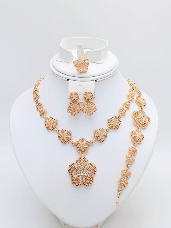 Ladies Necklace Set 6